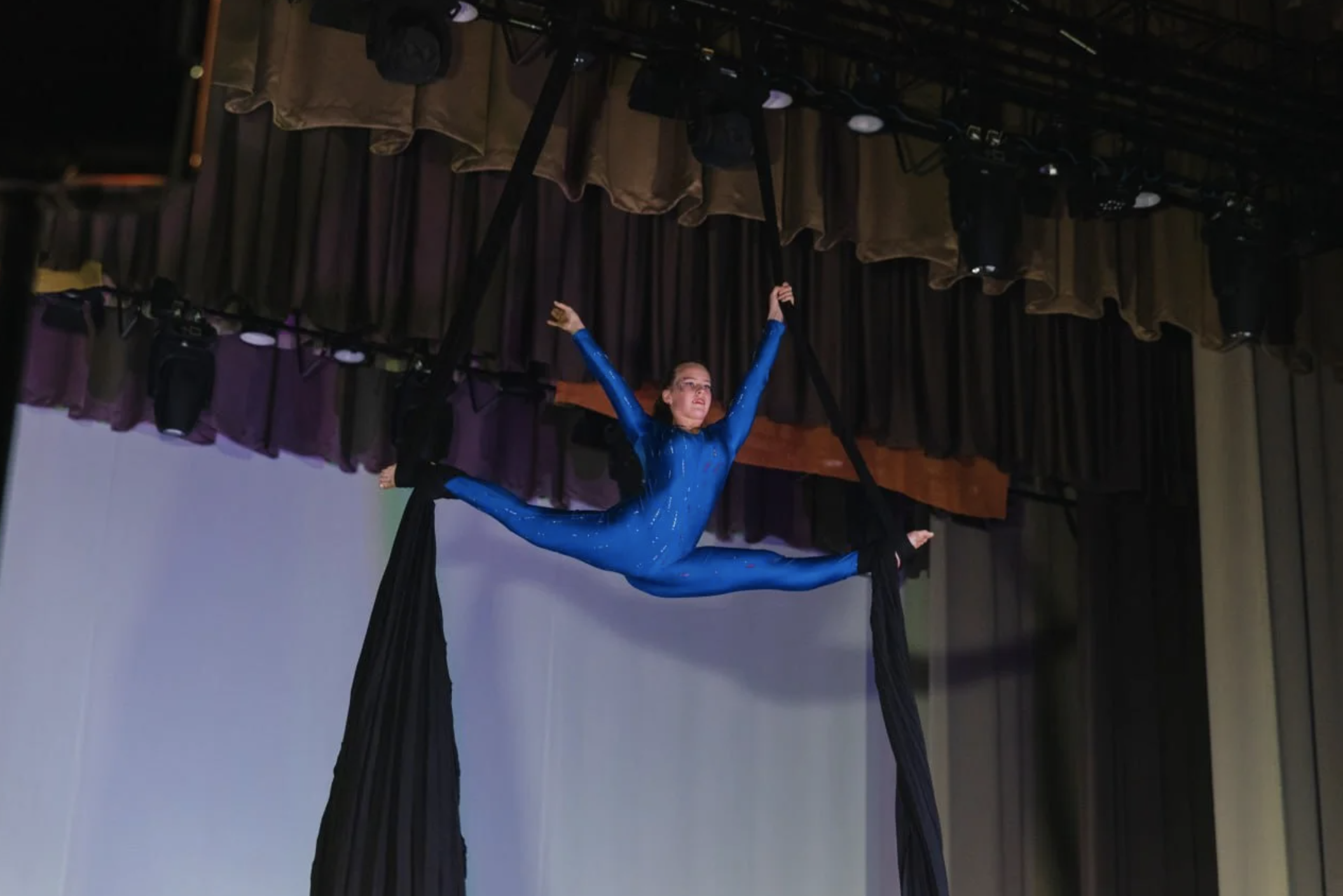 Цирк Новогодний карнавал в г.Белгород 2025